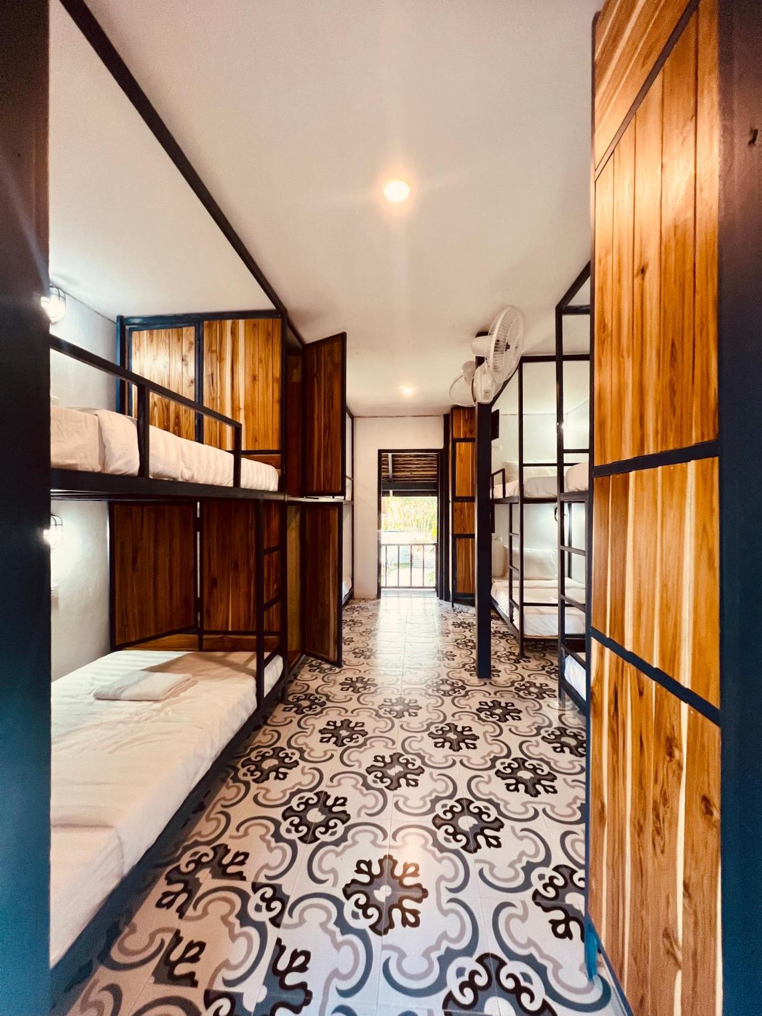 The Jam Hostel หลวงพระบาง ภายนอก รูปภาพ